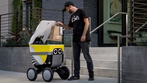 Доставкой еды в Калифорнии занялись роботы, которые вызываются из приложения Uber